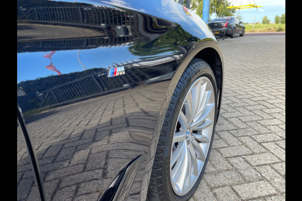 BMW 5 Serie Touring 540i xDrive High Executive PanoramaDak / M-Sport