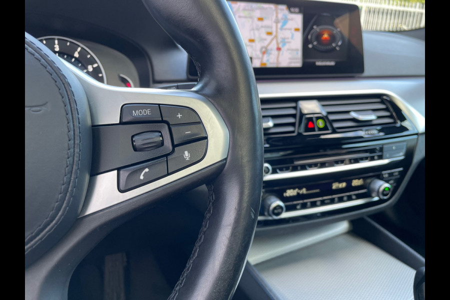BMW 5 Serie Touring 540i xDrive High Executive PanoramaDak / M-Sport