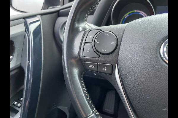 Toyota Auris 1.8 Hybrid Energy Plus / Navigatie / Trekhaak Toyota Auris 1.8 Hybrid Energy Plus / Navigatie / Trekhaak