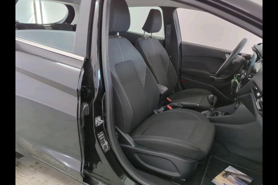Ford Fiesta 1.0 EcoBoost Hybrid Titanium | Cruise Control | Navigatie | Airco |
