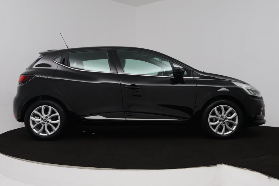 Renault Clio 0.9 TCe Intens (ACHTERUITRIJCAMERA, PARKEERSENSOREN, CRUISE CONTROL, BLUETOOTH, AIRCO)