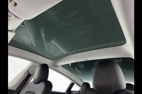 Tesla Model 3 Standard RWD Plus 60 kWh [ 3-Fase ] {SOH-86%} (INCL-BTW) Aut. *PANO | AUTO-PILOT | LUXURY-LEATHER | KEYLESS | FULL-LED | MEMORY-PACK | SURROUND-VIEW | DAB | CARPLAY | DIGI-COCKPIT | LANE-ASSIST | COMFORT-SEATS | TOWBAR | 19"ALU*