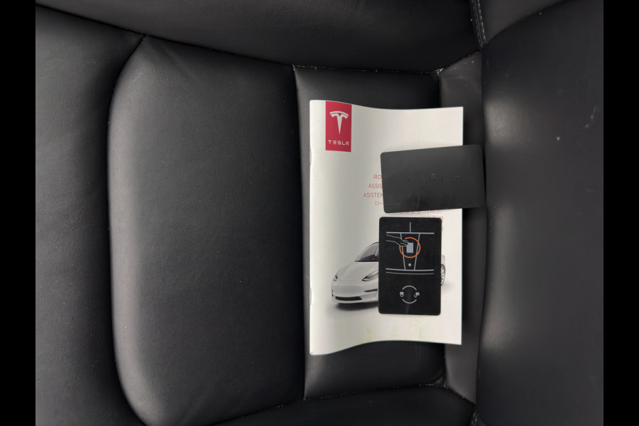 Tesla Model 3 Standard RWD Plus 60 kWh [ 3-Fase ] {SOH-86%} (INCL-BTW) Aut. *PANO | AUTO-PILOT | LUXURY-LEATHER | KEYLESS | FULL-LED | MEMORY-PACK | SURROUND-VIEW | DAB | CARPLAY | DIGI-COCKPIT | LANE-ASSIST | COMFORT-SEATS | TOWBAR | 19"ALU*