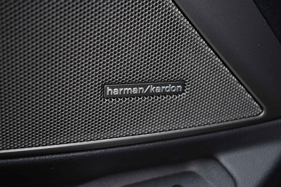BMW 3-serie 330e M-Sport Pano ACC H/K 360 HUD 19inch El-zetels