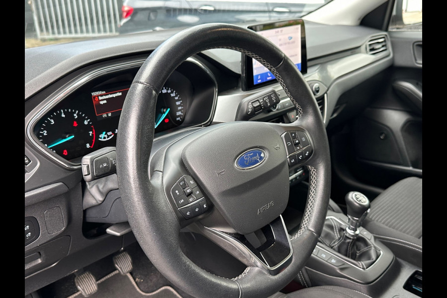 Ford FOCUS Wagon 1.0 EcoBoost Titanium Business Winter Pack