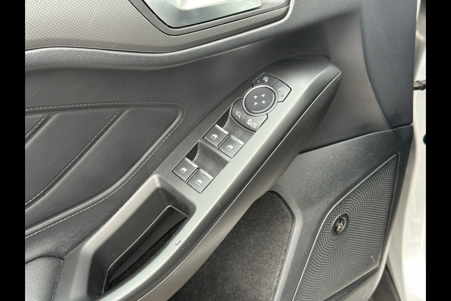 Ford FOCUS Wagon 1.0 EcoBoost Titanium Business Winter Pack