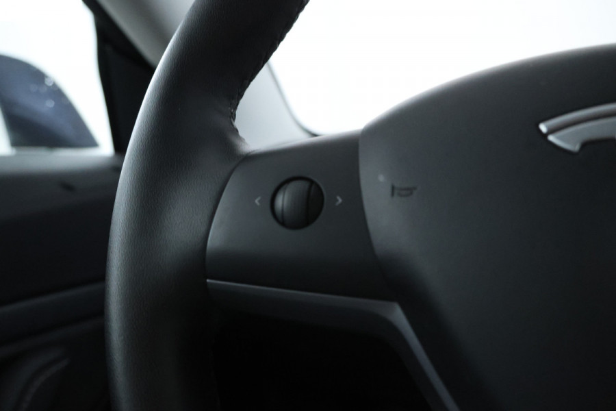 Tesla Model 3 Standard RWD Plus 60 kWh