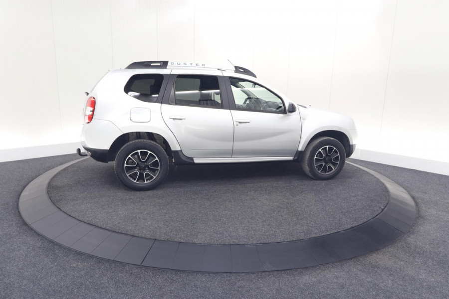 Dacia Duster TCe 120 4x2 Blackshadow | Trekhaak | Camera | Navigatie | Parkeersensoren