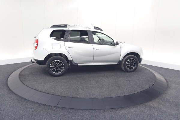 Dacia Duster TCe 120 4x2 Blackshadow | Trekhaak | Camera | Navigatie | Parkeersensoren