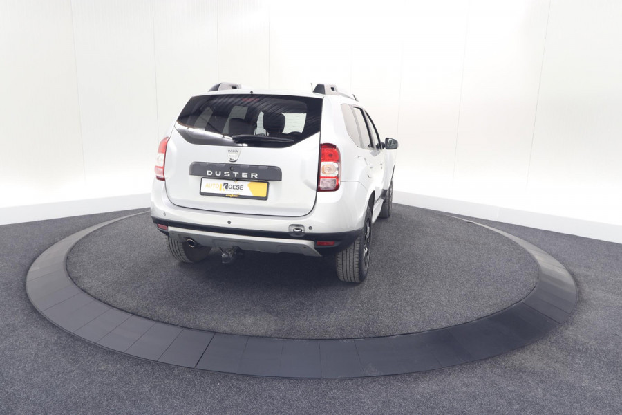 Dacia Duster TCe 120 4x2 Blackshadow | Trekhaak | Camera | Navigatie | Parkeersensoren