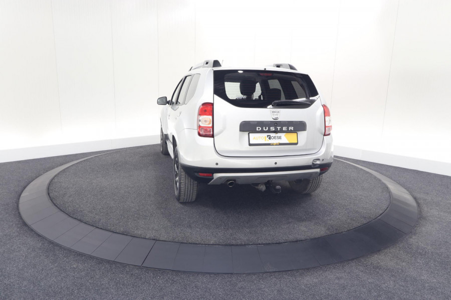 Dacia Duster TCe 120 4x2 Blackshadow | Trekhaak | Camera | Navigatie | Parkeersensoren