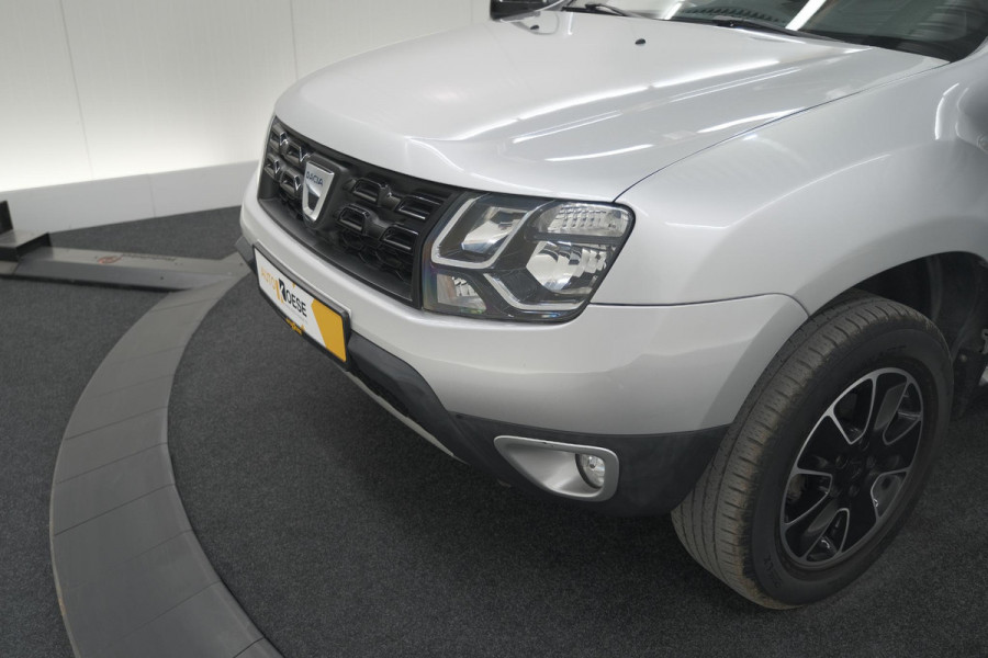 Dacia Duster TCe 120 4x2 Blackshadow | Trekhaak | Camera | Navigatie | Parkeersensoren