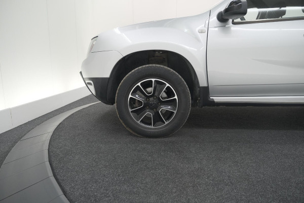 Dacia Duster TCe 120 4x2 Blackshadow | Trekhaak | Camera | Navigatie | Parkeersensoren