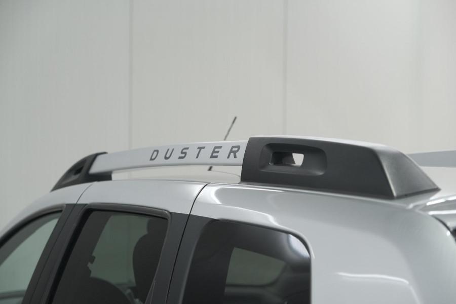 Dacia Duster TCe 120 4x2 Blackshadow | Trekhaak | Camera | Navigatie | Parkeersensoren