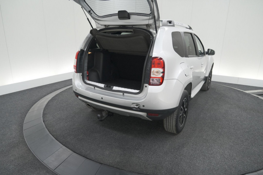 Dacia Duster TCe 120 4x2 Blackshadow | Trekhaak | Camera | Navigatie | Parkeersensoren