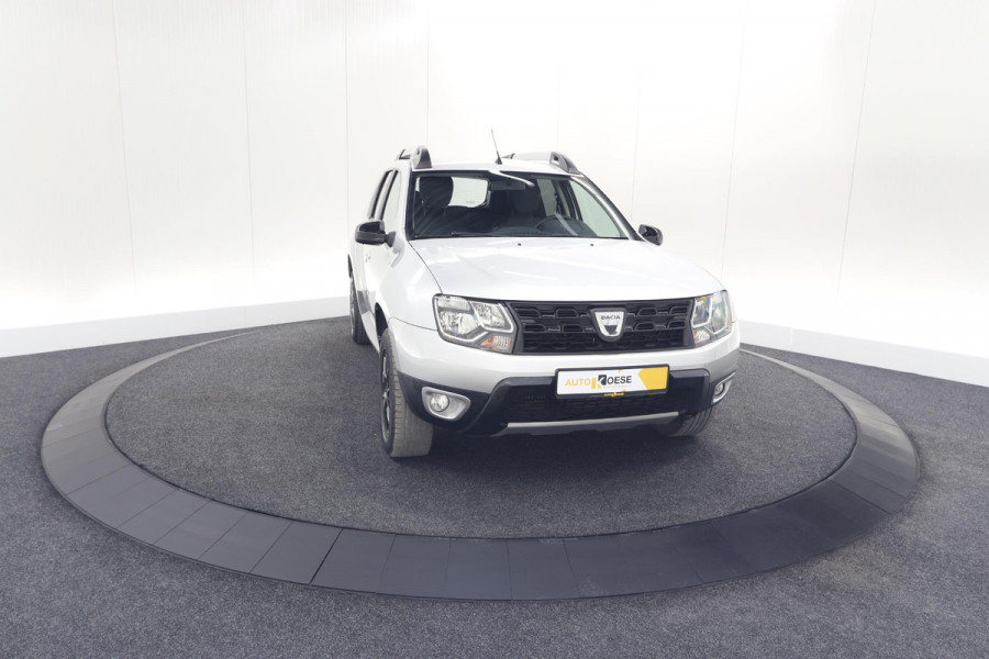 Dacia Duster TCe 120 4x2 Blackshadow | Trekhaak | Camera | Navigatie | Parkeersensoren