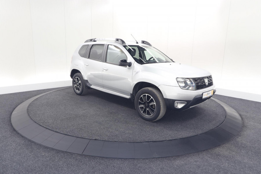 Dacia Duster TCe 120 4x2 Blackshadow | Trekhaak | Camera | Navigatie | Parkeersensoren