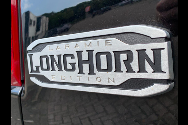Dodge Ram 1500 Longhorn 5.7 V8 401PK 360cam 4X4 PANO Luchtvering
