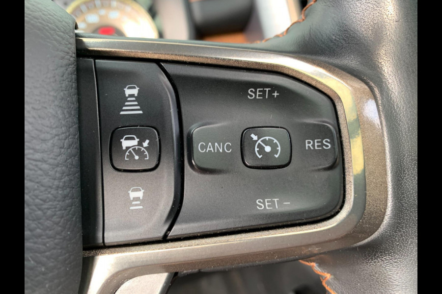 Dodge Ram 1500 Longhorn 5.7 V8 401PK 360cam 4X4 PANO Luchtvering