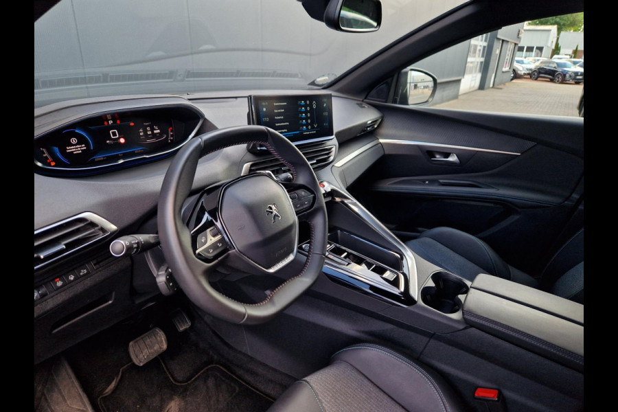 Peugeot 3008 1.2 PureTech EAT8 Allure Pack Business /17DKM