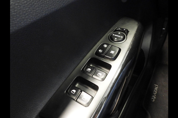 Kia Picanto 1.0 CVVT ComfortPlusLine Navigator NAVI/CAMERA/AIRCO/LMV!