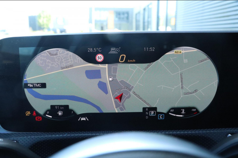 Mercedes-Benz A-Klasse 250 | PANO / HUD / EDITION 1