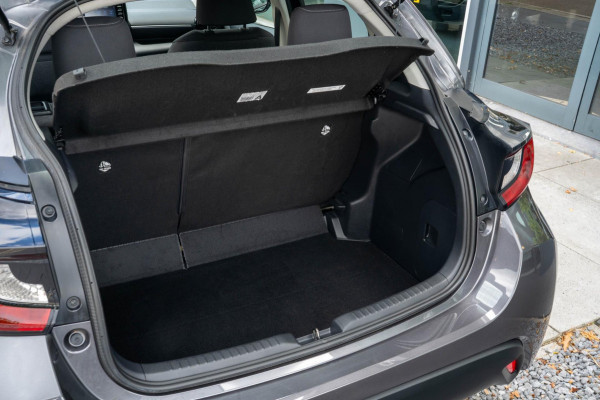 Toyota Yaris 1.5 Hybrid Active / AUTOMAAT / Camera / Carplay / Cruise / DAB+