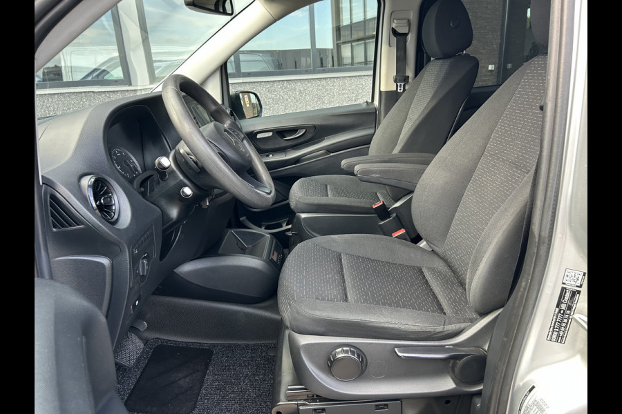Mercedes-Benz Vito 116 CDI Extra lang / Dubbele cabine / LED / Achterdeuren / 9G-TRONIC / 2500KG Trekhaak / Camera / Parkeersensoren / Navigatie /