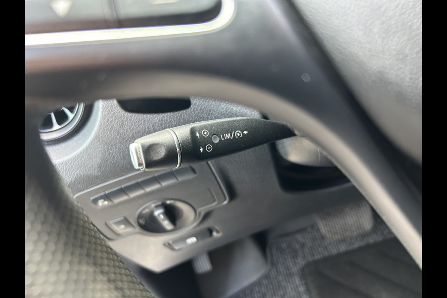 Mercedes-Benz Vito 116 CDI Extra lang / Dubbele cabine / LED / Achterdeuren / 9G-TRONIC / 2500KG Trekhaak / Camera / Parkeersensoren / Navigatie /