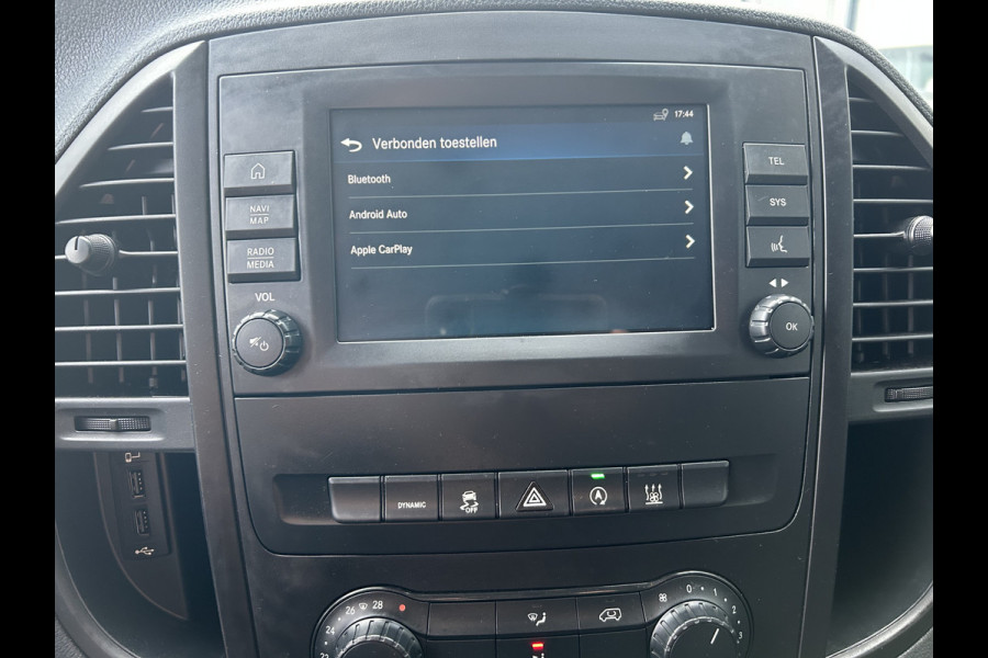 Mercedes-Benz Vito 116 CDI Extra lang / Dubbele cabine / LED / Achterdeuren / 9G-TRONIC / 2500KG Trekhaak / Camera / Parkeersensoren / Navigatie /