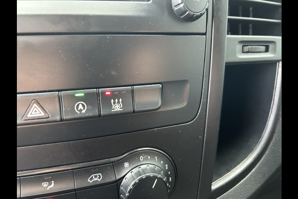 Mercedes-Benz Vito 116 CDI Extra lang / Dubbele cabine / LED / Achterdeuren / 9G-TRONIC / 2500KG Trekhaak / Camera / Parkeersensoren / Navigatie /