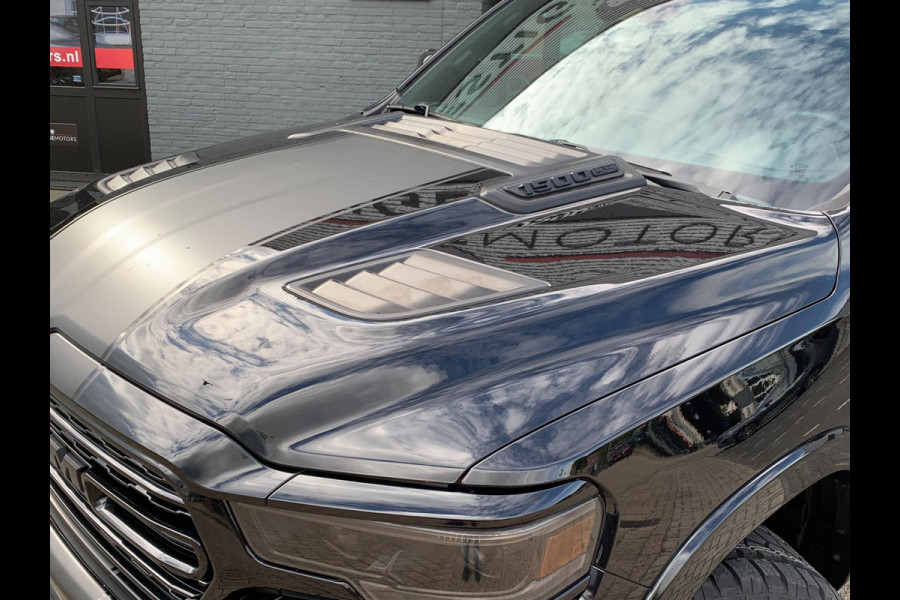 Dodge Ram 1500 Limited Night 5.7 V8 401PK 360cam 4X4 PANO Luchtvering