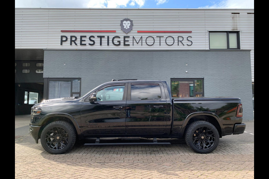 Dodge Ram 1500 Limited Night 5.7 V8 401PK 360cam 4X4 PANO Luchtvering