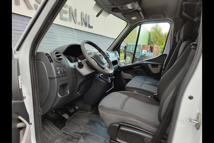 Opel Movano 2.3CDTI BiTurbo 146pk L2H2 3-Pers.Airco Cruise Trekhaak Pdc Schuifdeur ESP Bluetooth Betonplex Vloer Wandbetimmering Allesdragers EURO6 2.500KG Trekgewicht