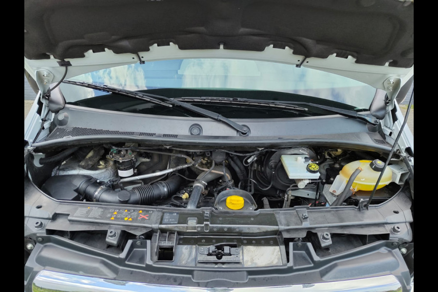 Opel Movano 2.3CDTI BiTurbo 146pk L2H2 3-Pers.Airco Cruise Trekhaak Pdc Schuifdeur ESP Bluetooth Betonplex Vloer Wandbetimmering Allesdragers EURO6 2.500KG Trekgewicht