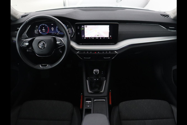 Škoda Octavia Combi 1.0 TSI Business Edition Plus | Stoelverwarming | Stuurverwarming | Adaptive cruise | Navigatie | Carplay | Sfeerverlichting | LED | Parkeersensor