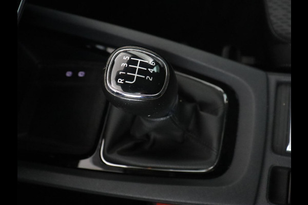 Škoda Octavia Combi 1.0 TSI Business Edition Plus | Stoelverwarming | Stuurverwarming | Adaptive cruise | Navigatie | Carplay | Sfeerverlichting | LED | Parkeersensor