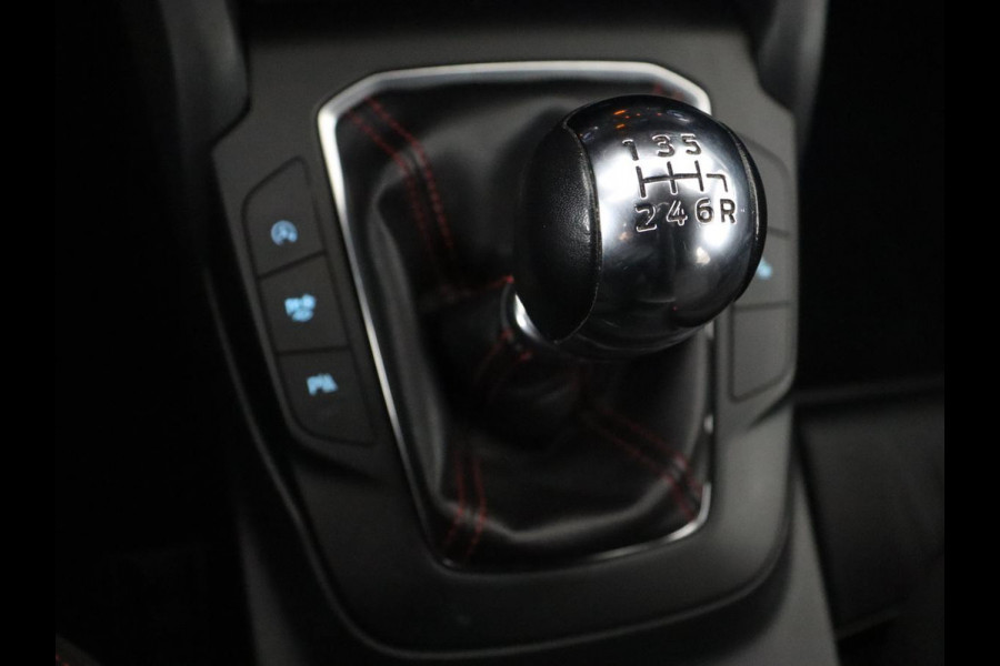 Ford FOCUS Wagon 1.0 EcoBoost Hybrid ST Line Style | Apple Carplay | Keyless | Navigatie |