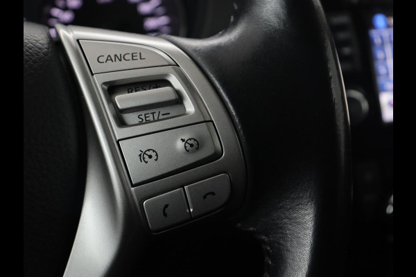 Nissan QASHQAI 1.2 N-Connecta | Panoramadak | Camera | Navigatie | Cruise controle | DAB | Bluetooth | LMV 18 inch