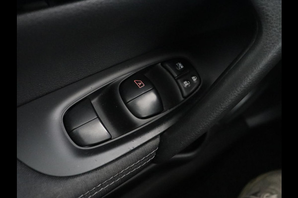 Nissan QASHQAI 1.2 N-Connecta | Panoramadak | Camera | Navigatie | Cruise controle | DAB | Bluetooth | LMV 18 inch