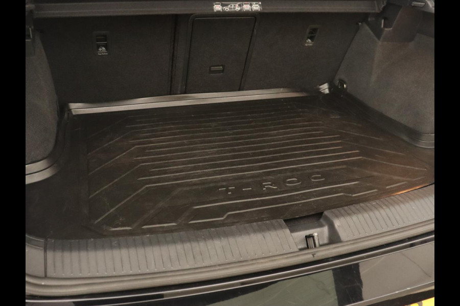 Volkswagen T-Roc 1.5 TSI Style Business | Automaat | Navigatie | Automaat | Navigatie | Adaptive Cruise | Parkeersensor | Stoelverwarming | Carplay