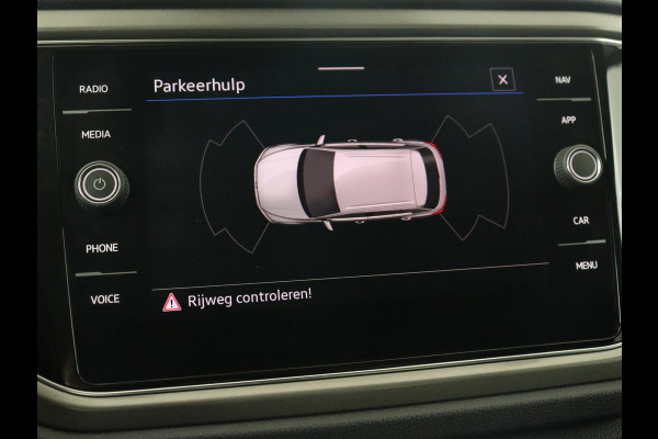 Volkswagen T-Roc 1.5 TSI Style Business | Automaat | Navigatie | Automaat | Navigatie | Adaptive Cruise | Parkeersensor | Stoelverwarming | Carplay