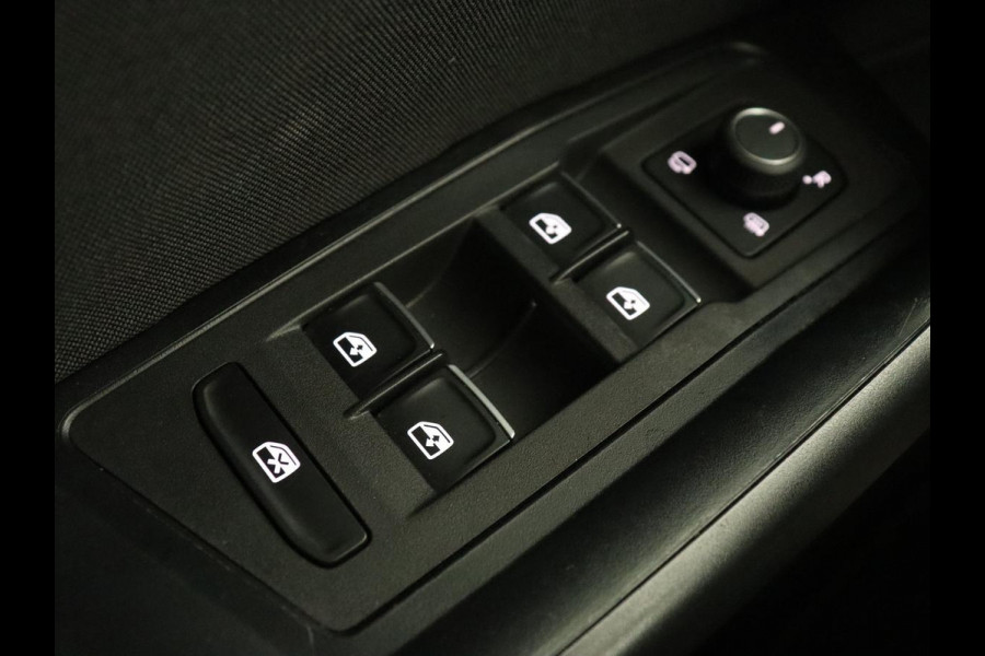 Volkswagen T-Roc 1.5 TSI Style Business | Automaat | Navigatie | Automaat | Navigatie | Adaptive Cruise | Parkeersensor | Stoelverwarming | Carplay