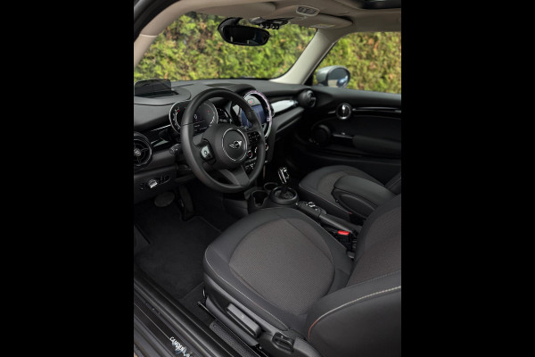 MINI Cooper 1.5 Camden Edition HuD CarPlay