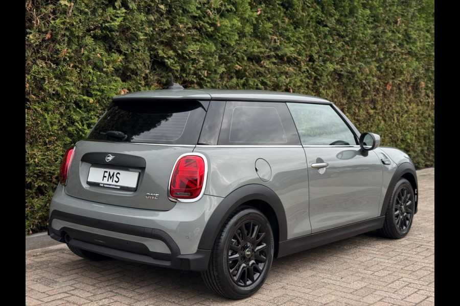 MINI Cooper 1.5 Camden Edition HuD CarPlay