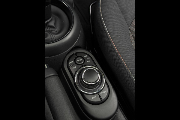 MINI Cooper 1.5 Camden Edition HuD CarPlay