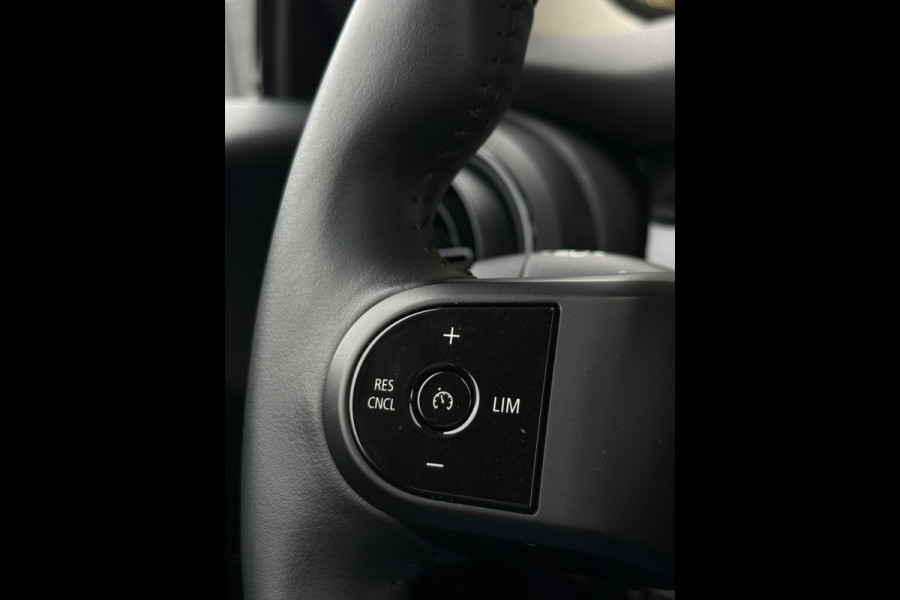 MINI Cooper 1.5 Camden Edition HuD CarPlay