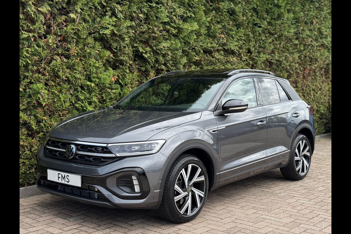 Volkswagen T-Roc 1.5 TSI 3x R-Line Panorama CarPlay Volkswagen T-Roc 1.5 TSI 3x R-Line Panorama CarPlay