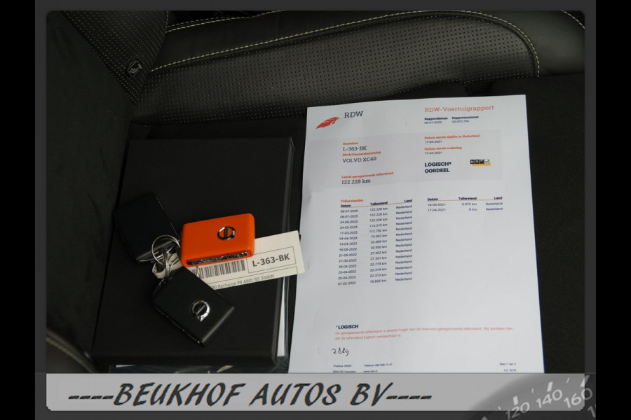 Volvo XC40 Recharge P8 AWD R-Design Lederen stoelen Carplay