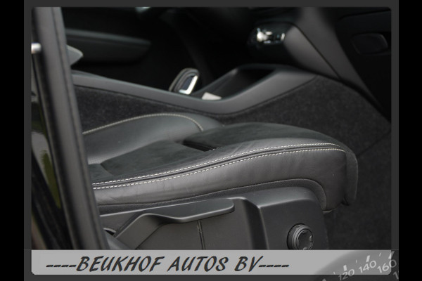 Volvo XC40 Recharge P8 AWD R-Design Lederen stoelen Carplay